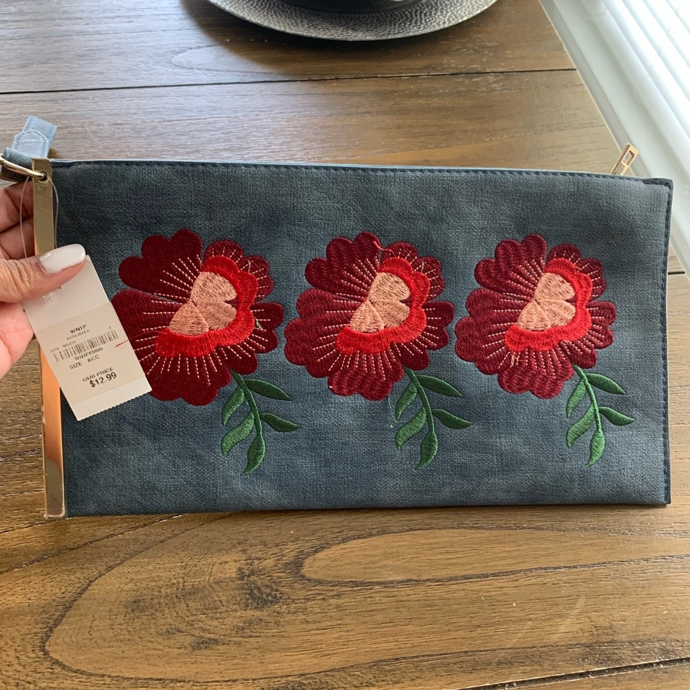 Beautiful jean wristlet with red colorful flowers 🌺
